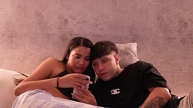 Snapshot of Nicky_and_Blake chatting on 6, 10, 2025 Nicky and Blake online show from 6, 10, 2025