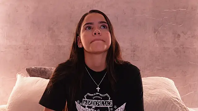 Snapshot of Nicky_and_Blake chatting on 7, 10, 2025 Nicky and Blake online show from 7, 10, 2025