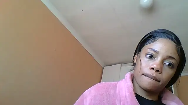NAUGHTYSHALOTXX online show from 29, 6, 2026