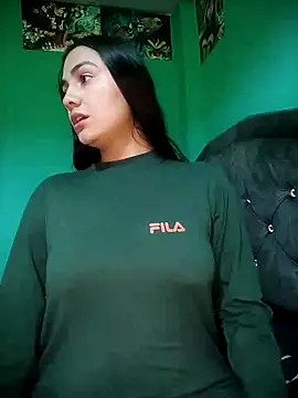 Snapshot of Nahiara_velez chatting on 16, 5, 2026 Nahiara velez online show from 16, 5, 2026