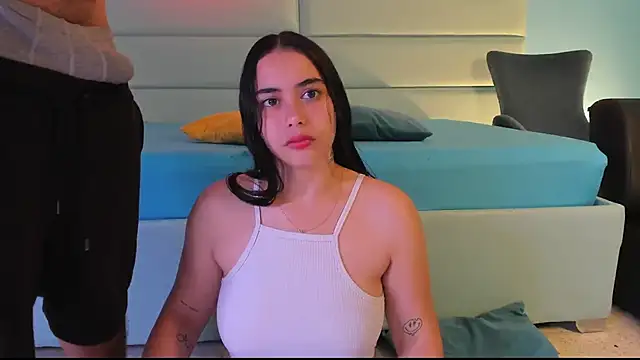 Snapshot of SophieRoyals chatting on 28, 2, 2025 SophieRoyals online show from 28, 2, 2025