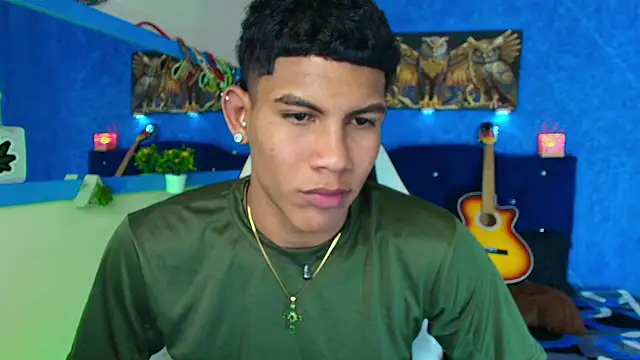 Damian latinxxx online show from 29, 1, 2025