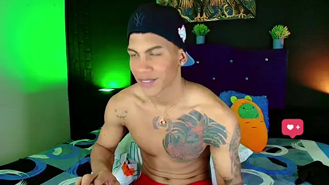 Damian latinxxx online show from 28, 2, 2025