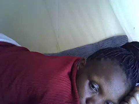 Snapshot of Sweet_serah chatting on 2, 11, 2025 Sweet serah online show from 2, 11, 2025