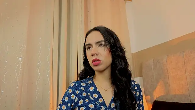 Snapshot of Zara_dulce chatting on 27, 4, 2026 Zara dulce online show from 27, 4, 2026