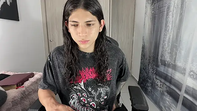 Snapshot of gabriel__manson chatting on 1, 2, 2026 gabriel manson online show from 1, 2, 2026