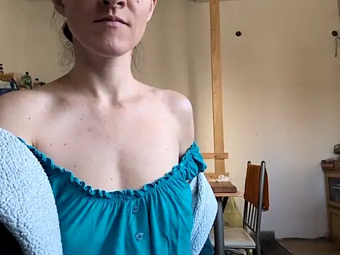 Snapshot of Milky_hairy_mommy chatting on 20, 3, 2025 Milky hairy mommy online show from 20, 3, 2025