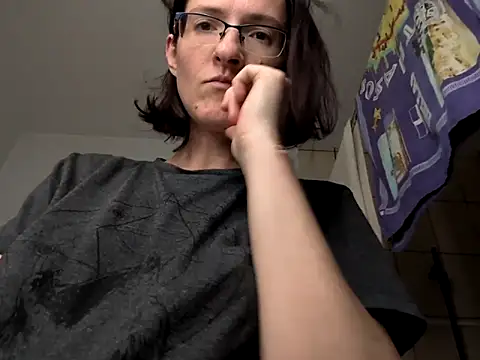 Snapshot of Milky_hairy_mommy chatting on 14, 9, 2025 Milky hairy mommy online show from 14, 9, 2025