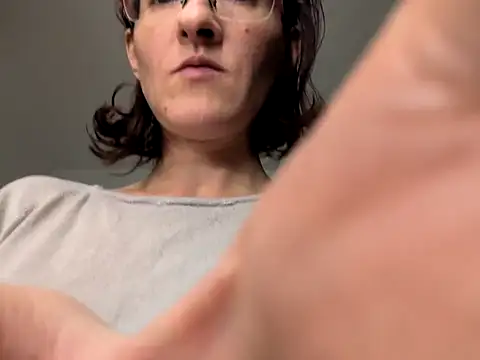 Snapshot of Milky_hairy_mommy chatting on 27, 9, 2025 Milky hairy mommy online show from 27, 9, 2025