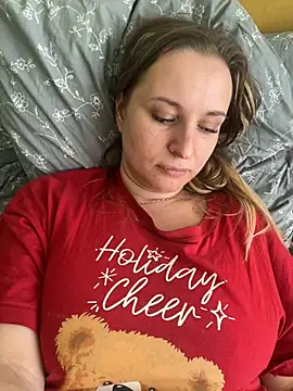 Snapshot of OlgaBuzzz chatting on 10, 3, 2025 OlgaBuzzz online show from 10, 3, 2025