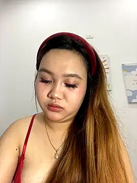 Odette68 online show from 4, 11, 2025