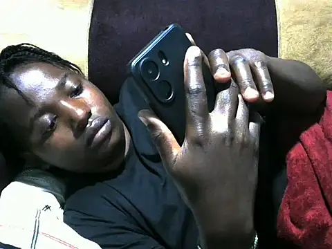 Snapshot of sweet_gal01 chatting on 21, 12, 2025 sweet gal01 online show from 21, 12, 2025