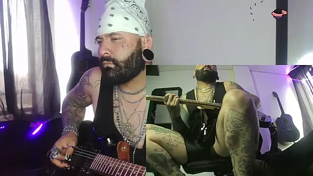 Snapshot of darkclothes chatting on 30, 12, 2024 darkclothes online show from 30, 12, 2024