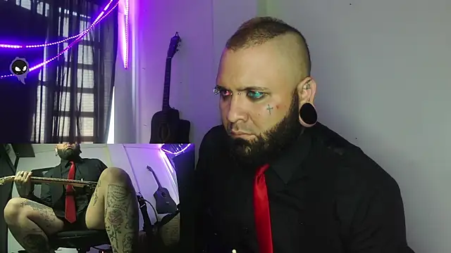 Snapshot of darkclothes chatting on 1, 1, 2025 darkclothes online show from 1, 1, 2025