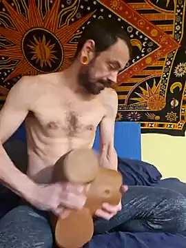 Spacecase2021 online show from 3, 12, 2024