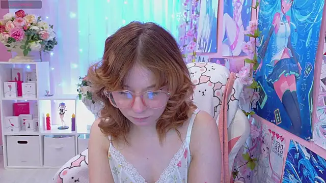 Snapshot of Coconut_Mia chatting on 5, 5, 2026 Coconut Mia online show from 5, 5, 2026