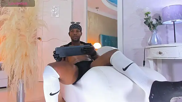 RicoBrown777  online show from 25, 9, 2025