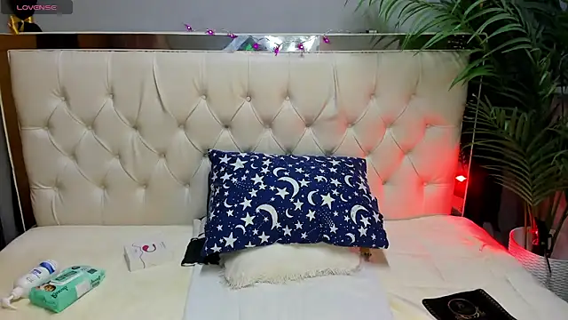 Aidan twink online show from 30, 10, 2025