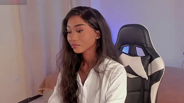 Snapshot of SavannahWildee chatting on 8, 2, 2025 SavannahWildee online show from 8, 2, 2025