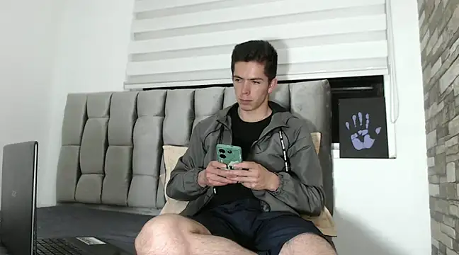 Snapshot of Eliantg chatting on 12, 1, 2025 Eliantg online show from 12, 1, 2025