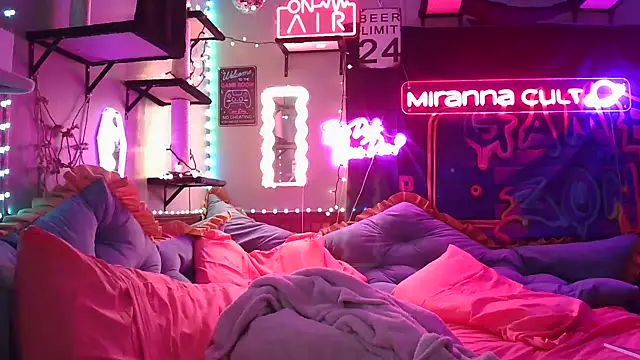 mirannacult online show from 30, 12, 2024