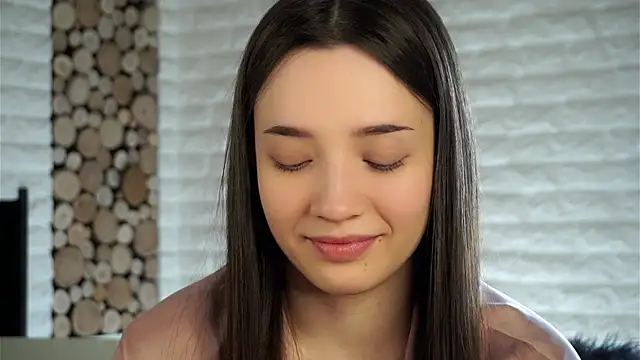 Snapshot of LowOncoming chatting on 25, 1, 2025 LowOncoming online show from 25, 1, 2025