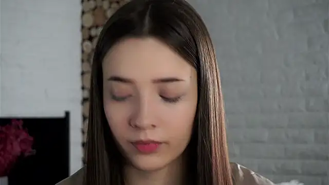 Snapshot of LowOncoming chatting on 5, 2, 2025 LowOncoming online show from 5, 2, 2025