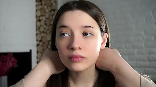 Snapshot of LowOncoming chatting on 7, 2, 2025 LowOncoming online show from 7, 2, 2025