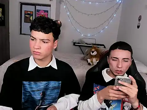 sweet boys xx online show from 22, 3, 2025