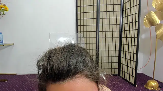 AishaRouhi online show from 11, 4, 2026