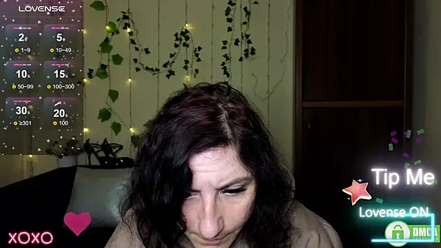 Snapshot of Muse_kitty_jenia chatting on 5, 11, 2025 Muse kitty jenia online show from 5, 11, 2025