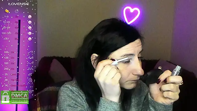 Snapshot of Muse_kitty_jenia chatting on 4, 12, 2025 Muse kitty jenia online show from 4, 12, 2025