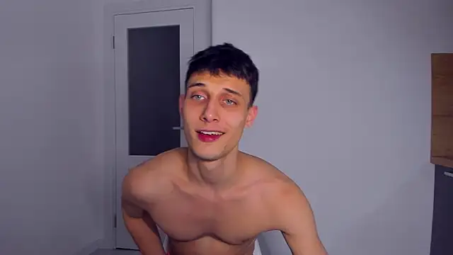 Snapshot of Kent_Ross chatting on 6, 11, 2025 Kent Ross online show from 6, 11, 2025