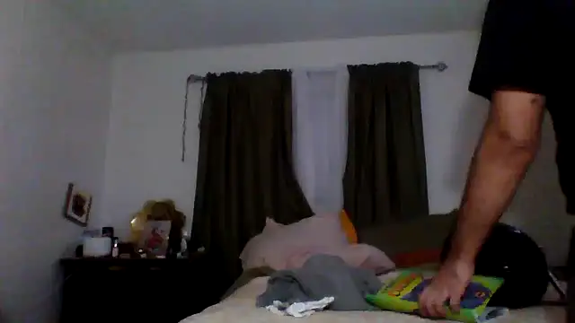 Snapshot of JooveyRose chatting on 5, 10, 2025 JooveyRose online show from 5, 10, 2025
