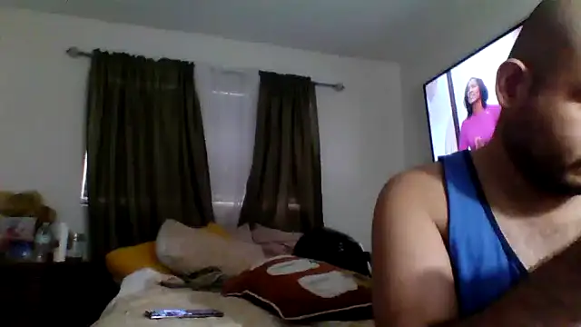 Snapshot of JooveyRose chatting on 12, 10, 2025 JooveyRose online show from 12, 10, 2025