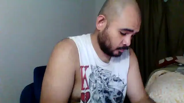 Snapshot of JooveyRose chatting on 26, 10, 2025 JooveyRose online show from 26, 10, 2025