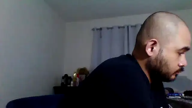 Snapshot of JooveyRose chatting on 8, 1, 2026 JooveyRose online show from 8, 1, 2026