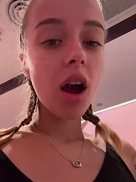 enjoy my beauty online show from 24, 1, 2025