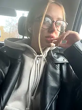 enjoy my beauty online show from 20, 10, 2025