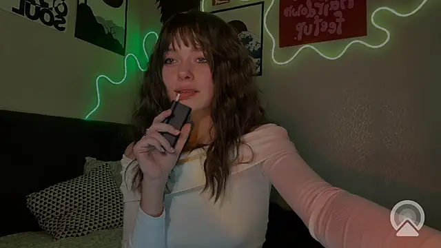 Emilia0 0 7 online show from 23, 2, 2026