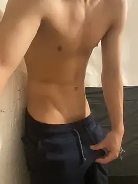 Snapshot of Mrtzz_ chatting on 18, 2, 2025 Mrtzz  online show from 18, 2, 2025