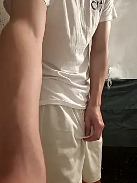 Snapshot of Mrtzz_ chatting on 11, 10, 2025 Mrtzz  online show from 11, 10, 2025