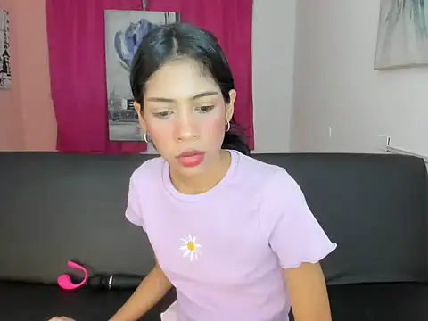 Snapshot of TOOKIOG chatting on 11, 1, 2025 TOOKIOG online show from 11, 1, 2025