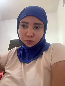 hannahayat online show from 3, 6, 2026