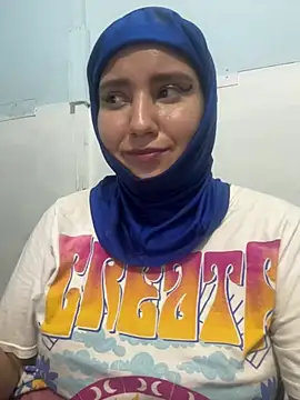 Snapshot of hannahayat chatting on 2, 7, 2026 hannahayat online show from 2, 7, 2026
