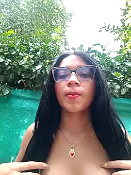 Snapshot of -VICKKY chatting on 17, 1, 2025 -VICKKY online show from 17, 1, 2025