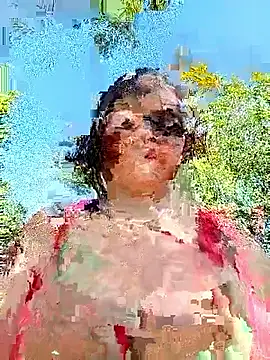 Snapshot of -VICKKY chatting on 19, 9, 2025 -VICKKY online show from 19, 9, 2025