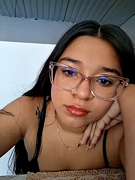 Snapshot of -VICKKY chatting on 26, 2, 2026 -VICKKY online show from 26, 2, 2026