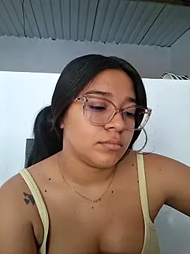 -VICKKY online show from 6, 3, 2026