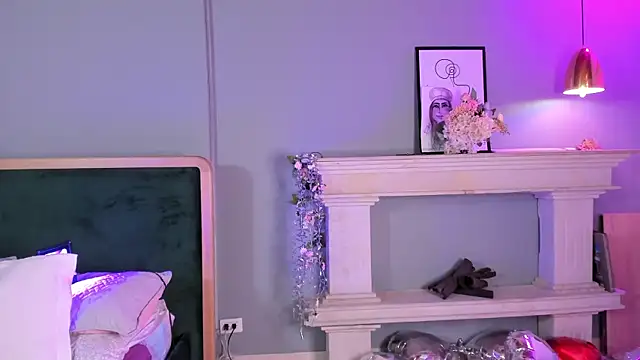 Snapshot of tiffany_becker chatting on 25, 2, 2025 tiffany becker online show from 25, 2, 2025